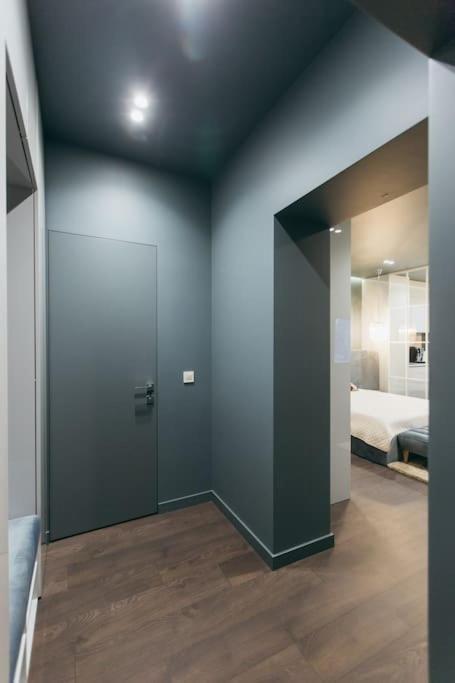 Atlant Luxury Apartments On Golovna Навпроти Тц Депот, Безконтактне Заселення Tjernivtsi Exteriör bild